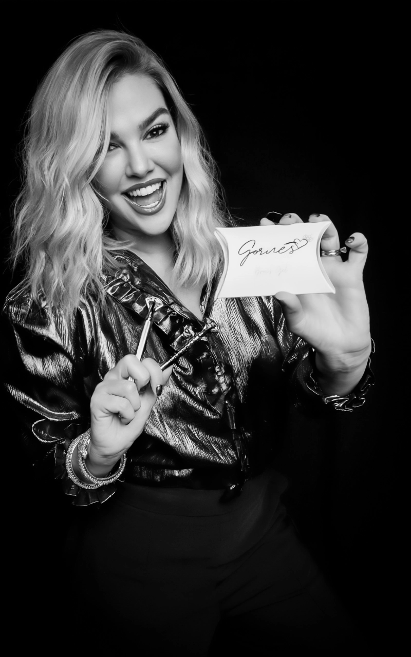 Anabel Gornes Brows No hago cejas, creo miradas